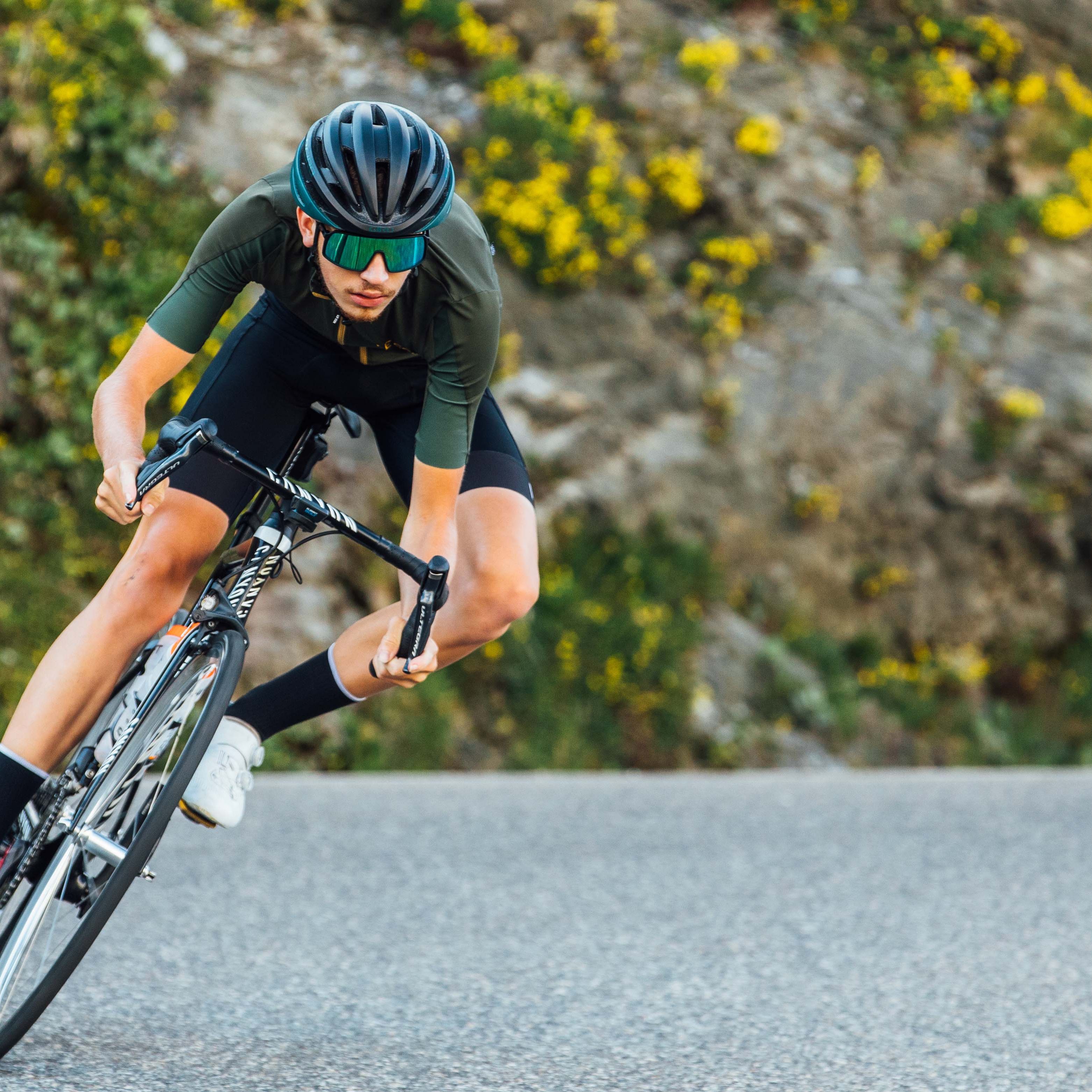 Retro Bike Helmets: Blending Timeless Style with Modern Safety